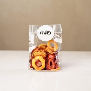 Dried strawberries and apricot